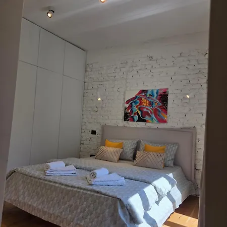 Elegant Oasis Center,ndk,vitosha Blvd Апартаменты *